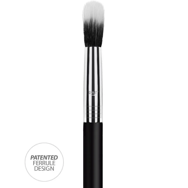 Daymakeup Pincel Iluminador F222