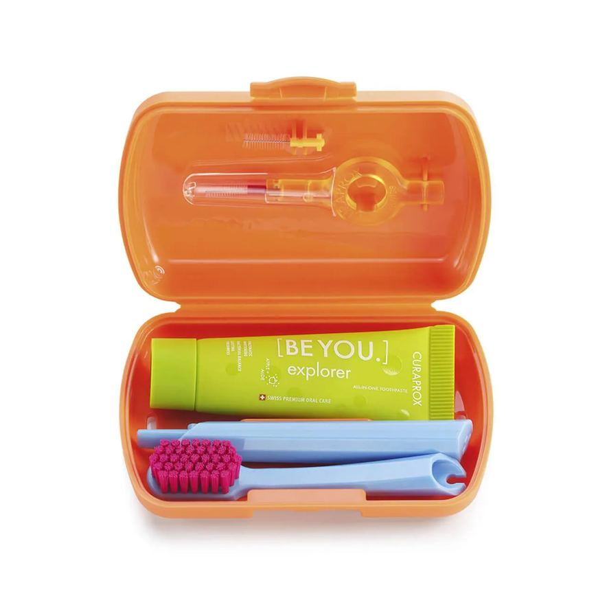 Kit Viagem Curaprox Escova de Dente 5460 + Escova Interdental + Pasta de Dente 10ml